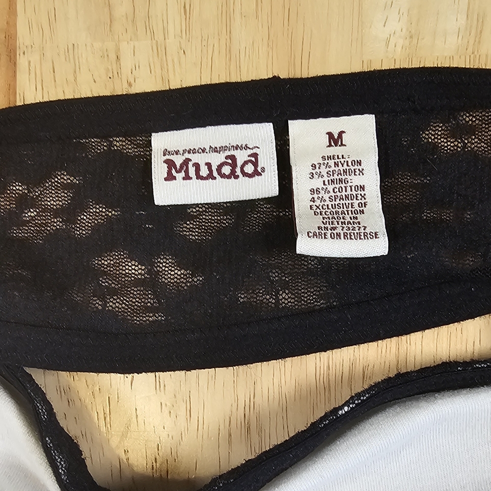 Black Lace Bandeau Bra - Picture 7 of 8